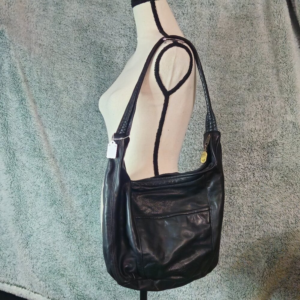 Stone Mountain black hobo bag purse great condition